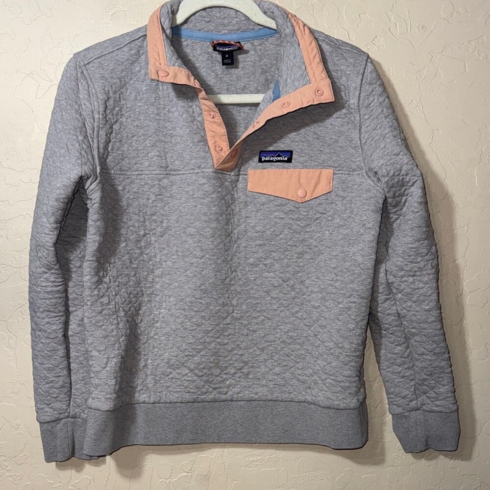 Patagonia Women's Organic Cotton Quilt Snap-T Pullover size medium.